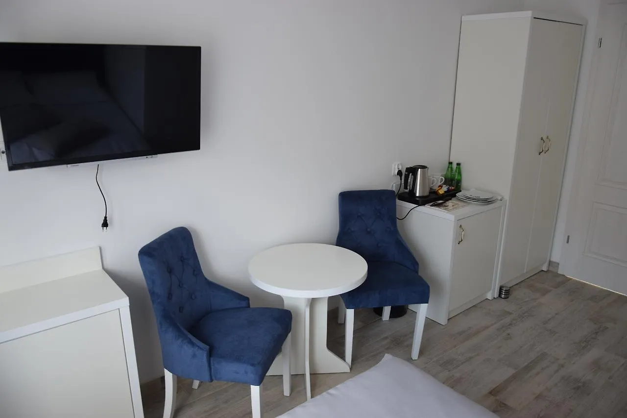 Homestay Remiza W Starej Papierni Apartment Lapino